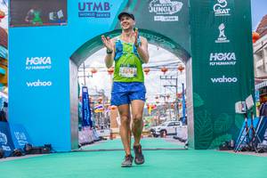 BIB: 076
                            <button type="button" onclick="openModal(21775063)" class="btn btn-primary btn-sm float-right btn-popup" data-toggle="modal" data-target=".modal-high-quality">
                        <i class="fas fa-shopping-cart"></i> Add to Cart
                    </button>
                                            <button type="button" onclick="isThisMe(21775063, true)" class="btn btn-success btn-sm float-right btn-popup btn-isme hidden" data-toggle="tooltip" data-placement="bottom" title="นี่คือรูปของคุณใช่ไหม คลิกที่นี่เพื่อเอาเข้าอัลบั้ม">
                        <i class="fas fa-plus"></i> Add to album
                    </button>
                    <button type="button" onclick="isThisMe(21775063, false)" class="btn btn-warning btn-sm float-right btn-popup btn-isnotme hidden">
                        <i class="fas fa-ban"></i> Remove from album
                    </button>